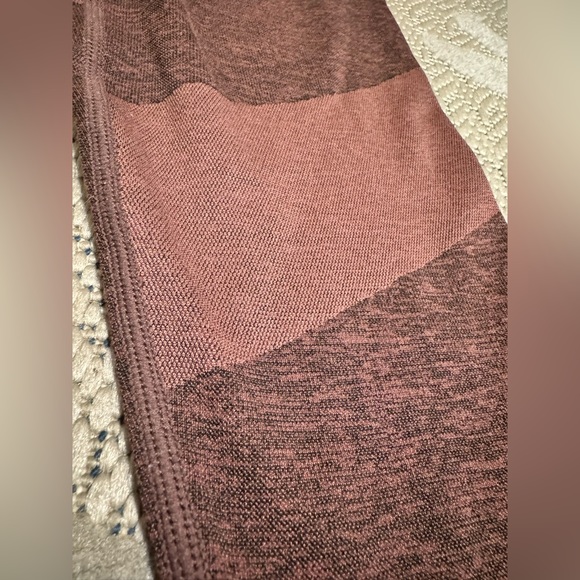 PINK Victoria’s Secret Mauve Seamless Leggings - Picture 6 of 6